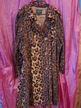 Selene Sport Leopard Print Trench Coat in Brown and Black
